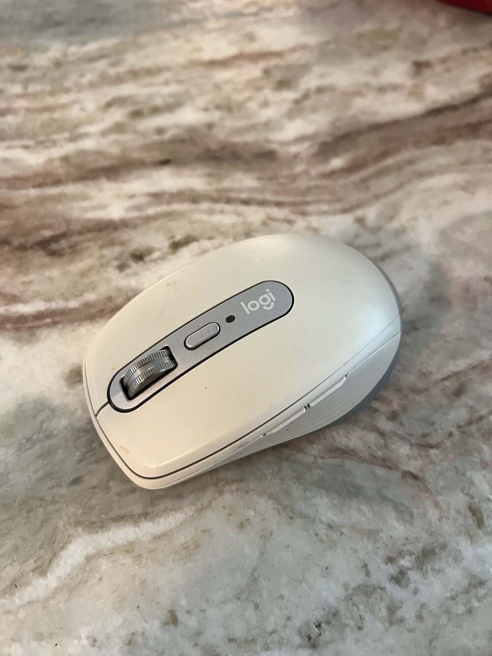 Logitech MX Anywhere 3 for Mac Compact Wireless Performance Mouse